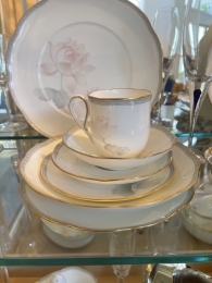 Nortaki Bone China