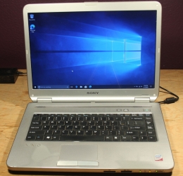 SONY VAIO 15", Intel 2 Core, 3GB/250GB, Win10, WiFi, DVD/RW, Tested